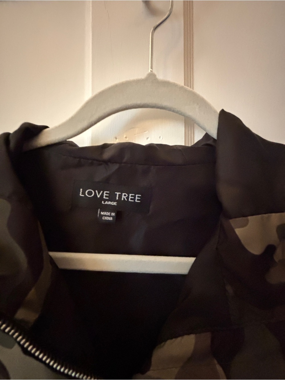 Love Tree Camouflage Jacket - Olive & Black